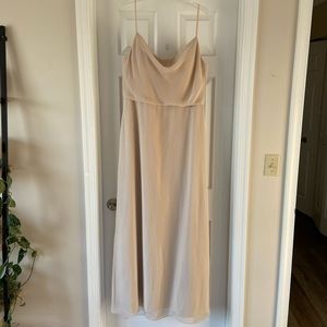 REVELRY - Skye Chiffon Dress in CHAMPAGNE